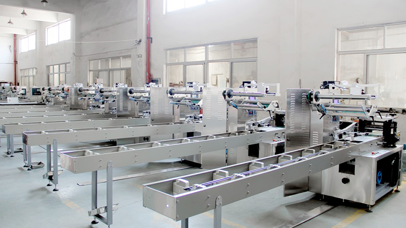 China Flüssige Verpackungsmaschine